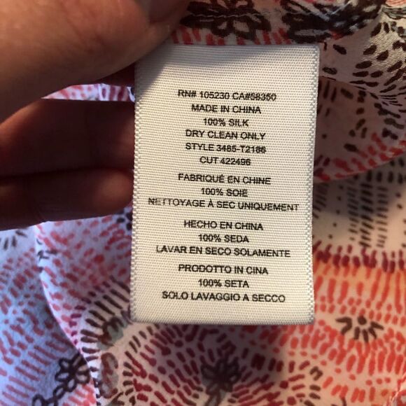 Joie 100% silk short sleeve printed blouse - Picture 6 of 10